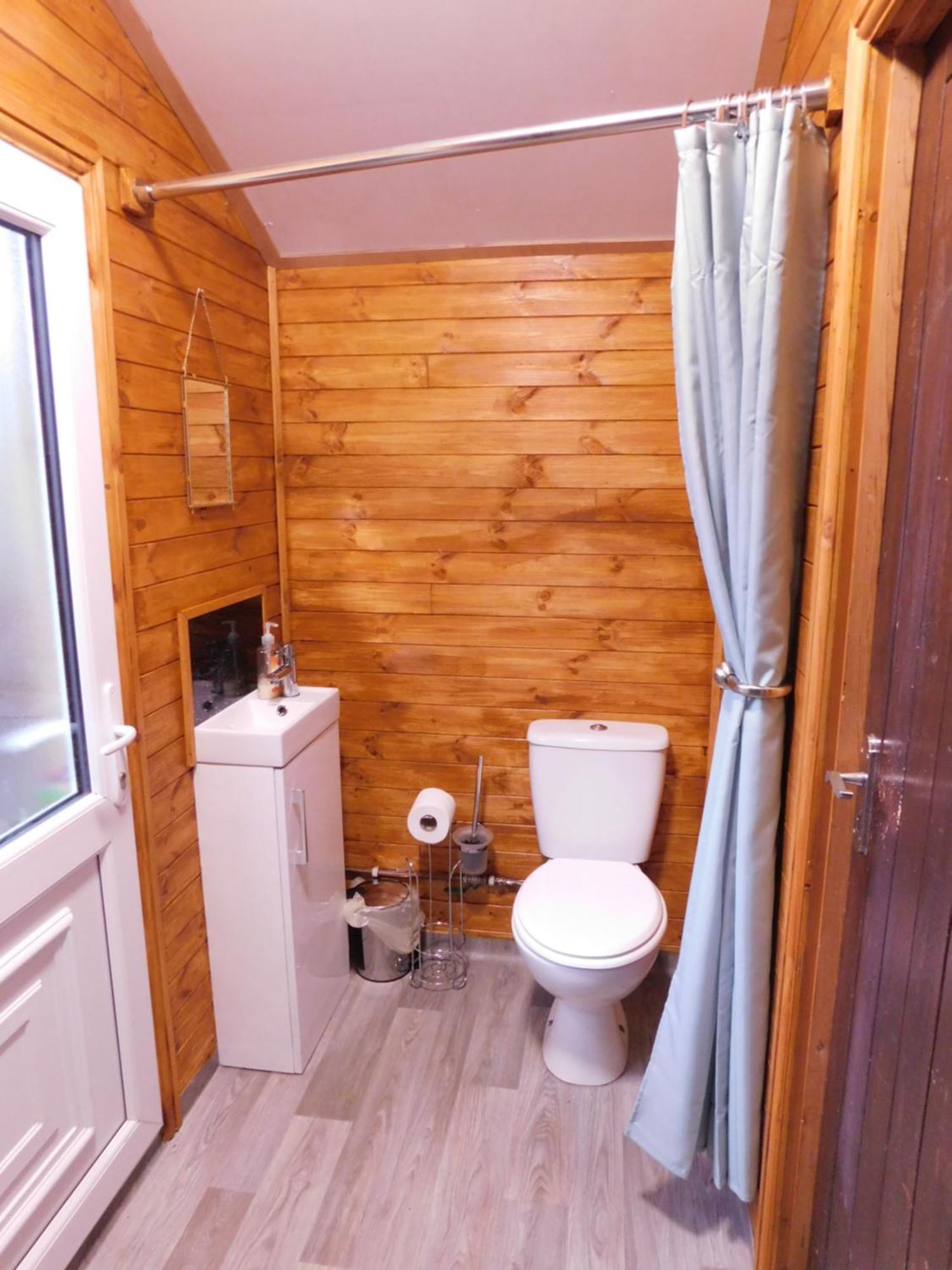 Bryn Dinas Camping Pods At The Foot Of Mt Snowdon Beddgelert Eksteriør billede